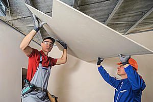 10 Étapes à suivre pour poser un plafond correctement à Grosville